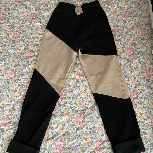 Bar None Jeans - Picture 9 of 10